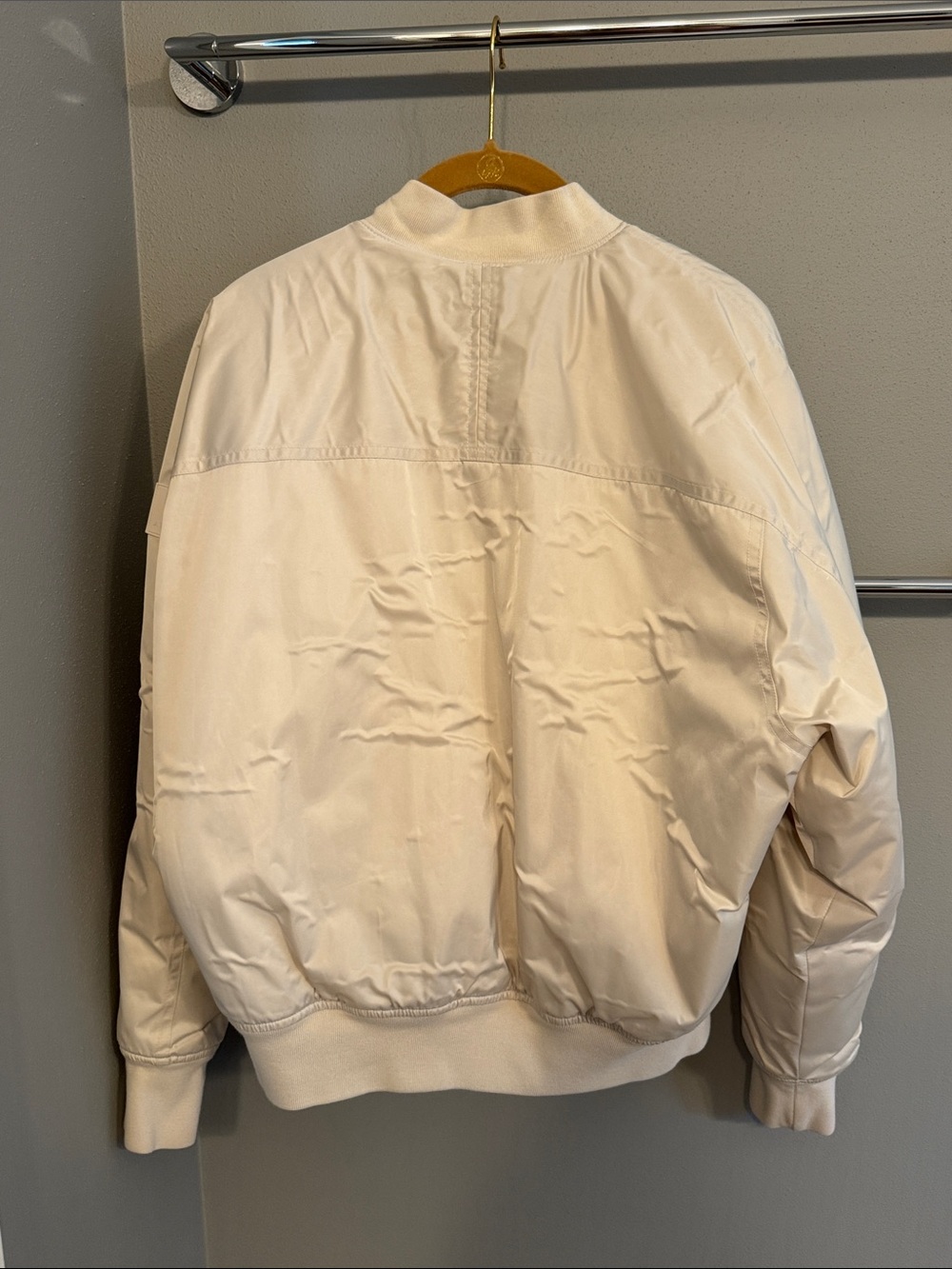 Athleta Bone Cream Satin Flex Bomber Jacket Size S Insulated - Picture 4 of 12